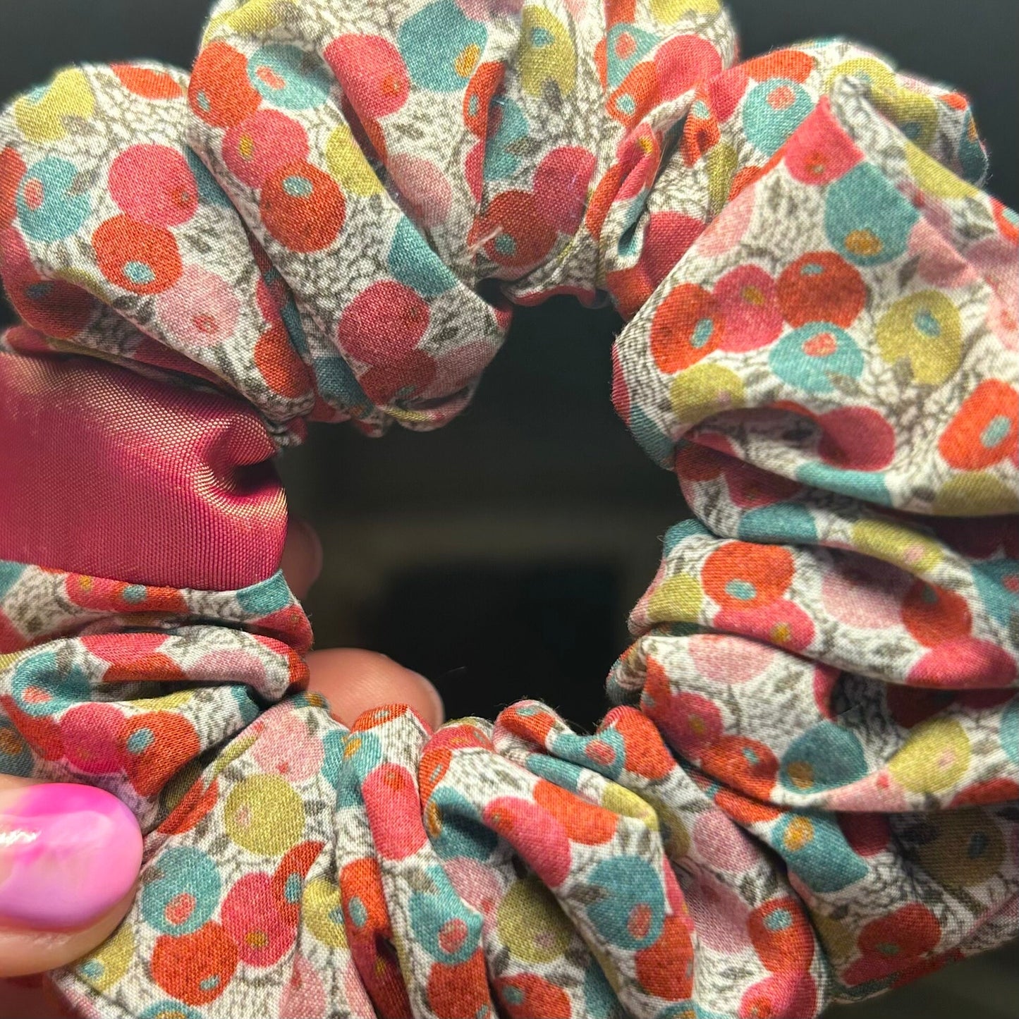 Spring Berries Scrunchie w/ Pink Taffeta Stripe